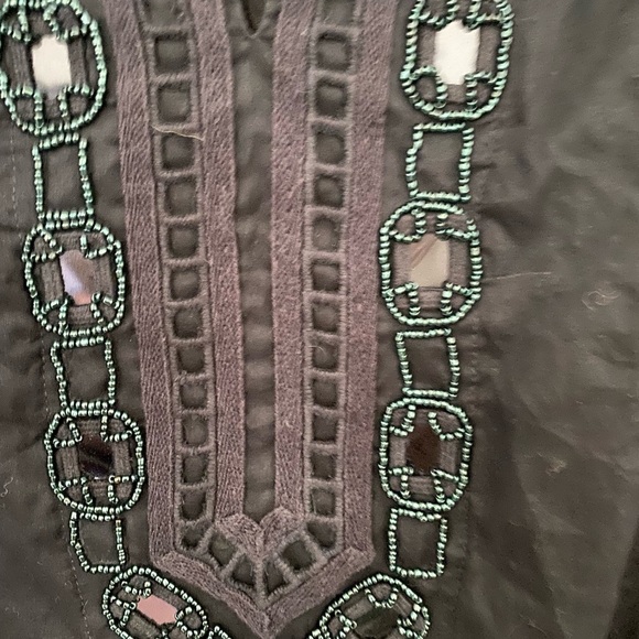 New Tory Burch top. Great with jeans, shorts and as a cover up. Size 10 $100 - Picture 3 of 5